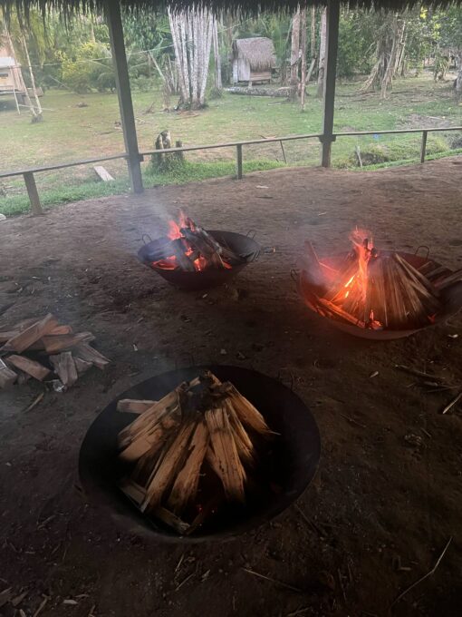 burning tsunu wood
